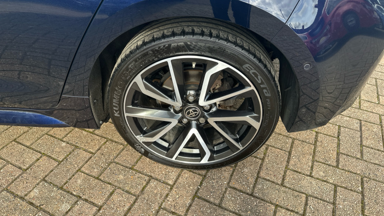 Toyota Corolla 2.0 VVT-i Hybrid Excel 5dr CVT Hybrid Hatchback